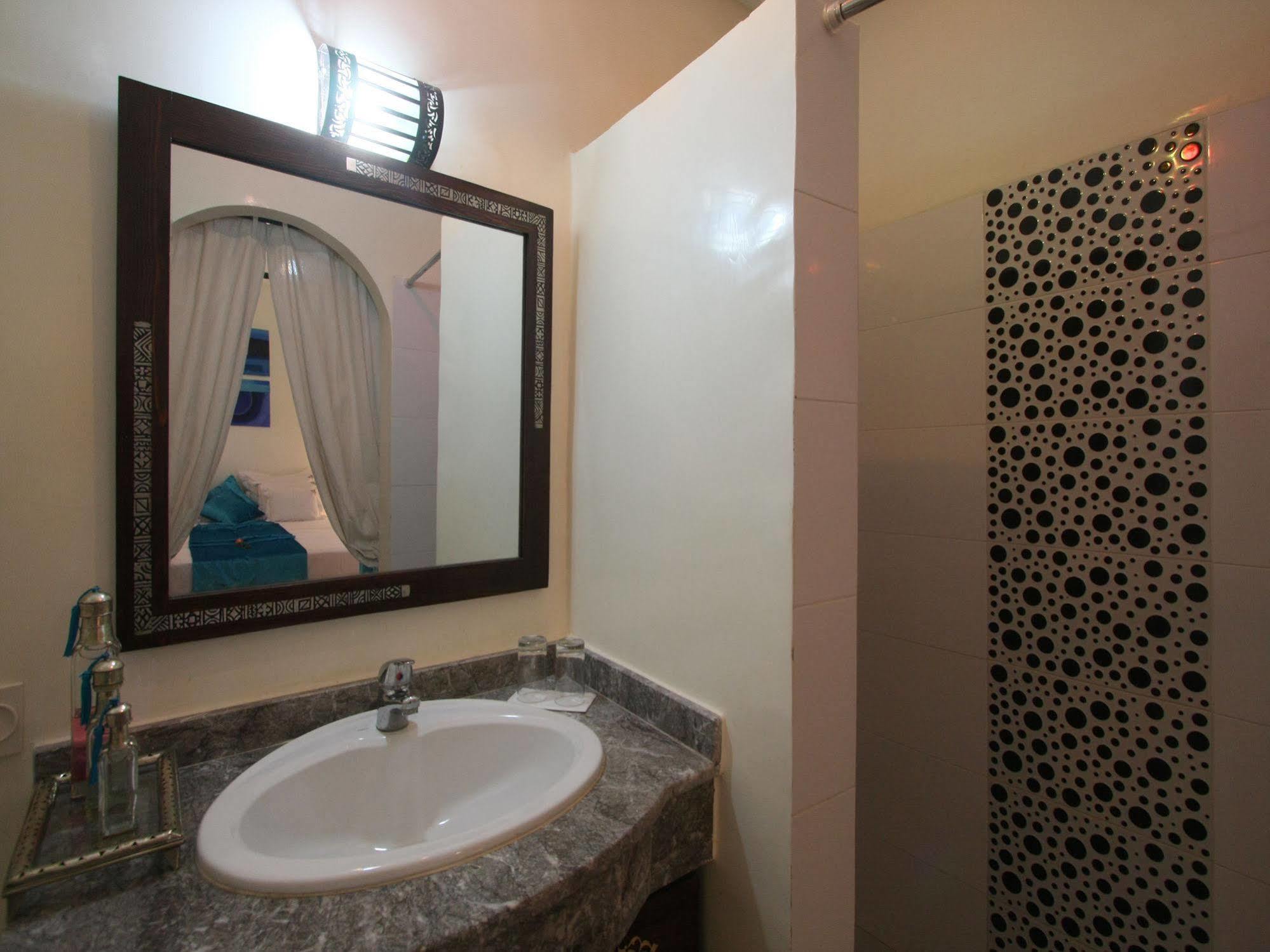 Riad De La Semaine Marrakesh Eksteriør bilde